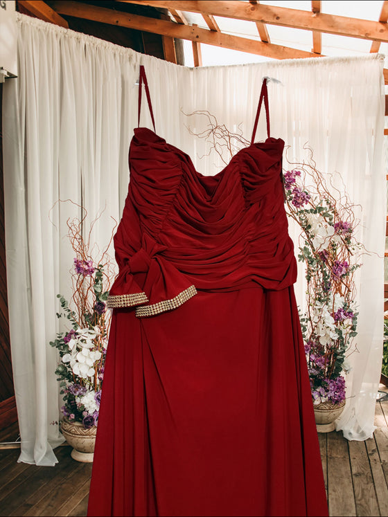 Red Jersey Sweetheart Gown