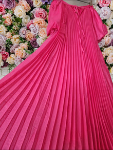  Pleated Dress With Puff Sleeves