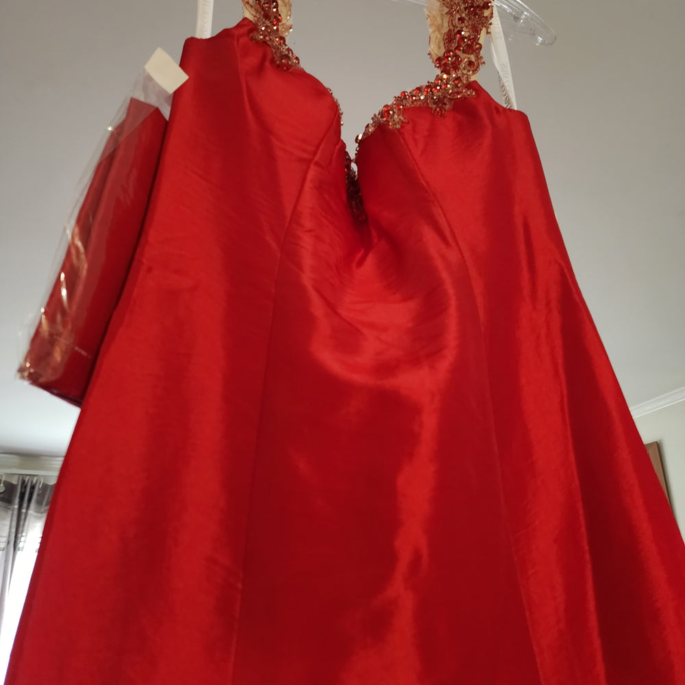 
                      
                        Cinderella Divine  Fitted Mermaid Gown Red
                      
                    