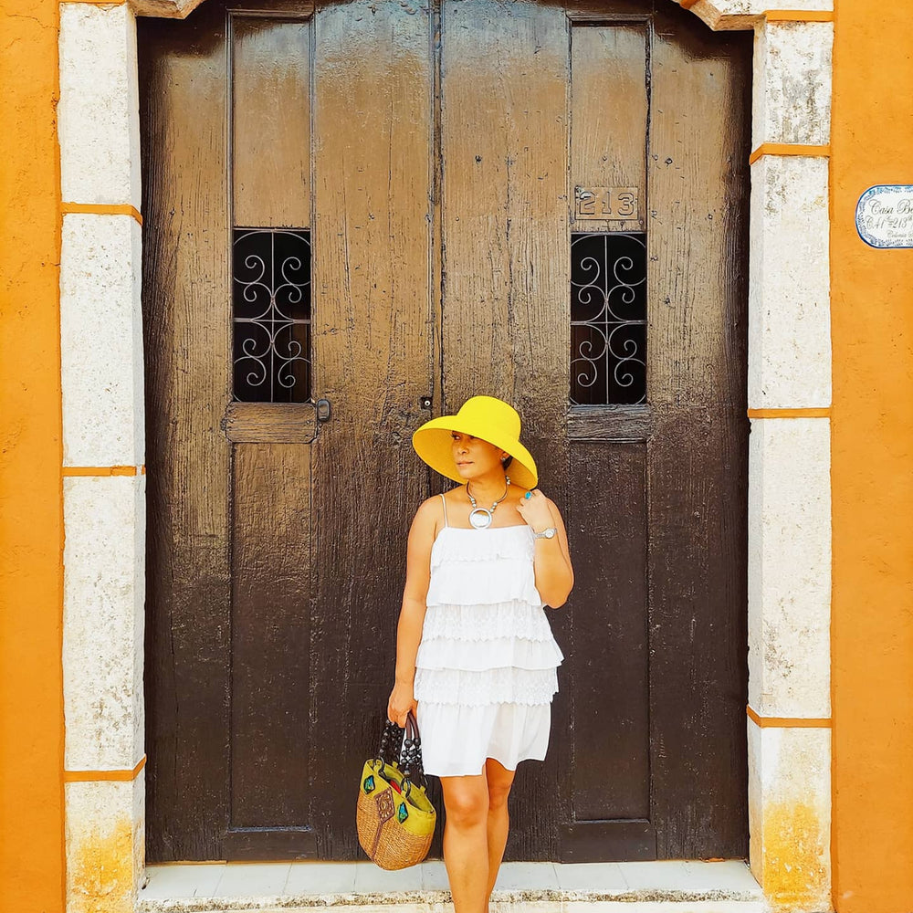 
                      
                        DO+BE Spaghetti Strap Layer White Dress
                      
                    