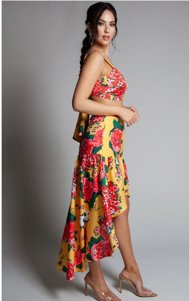 
                      
                        Floral Crop Top High Low Midi Skirt Set
                      
                    