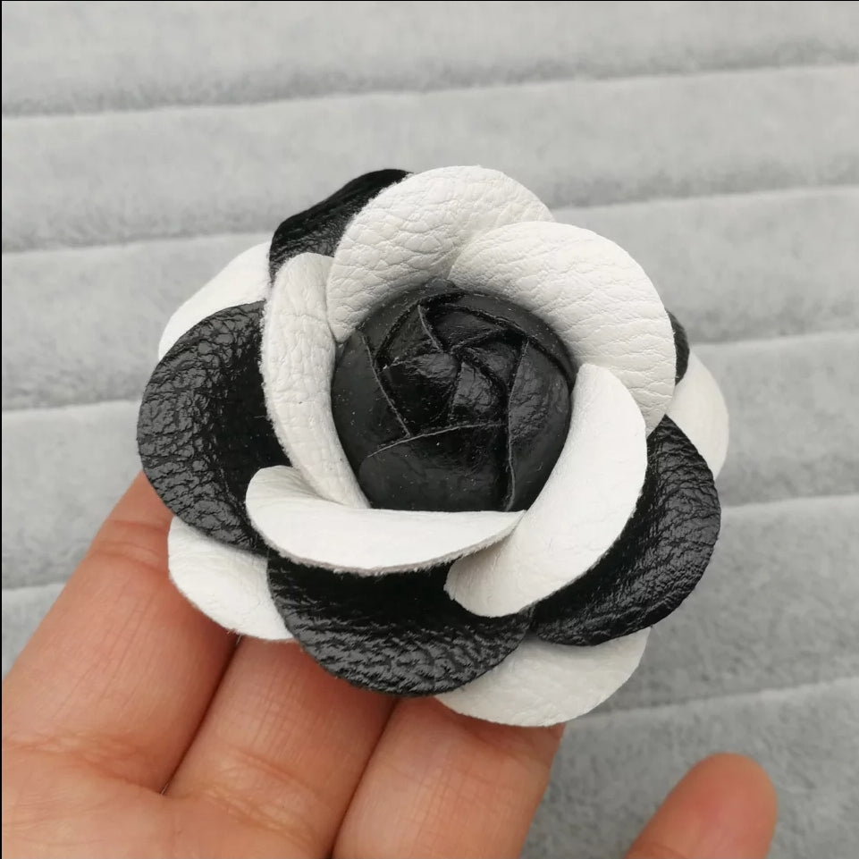 
                      
                        Handmade PU Leather Camellia Flower Brooches
                      
                    